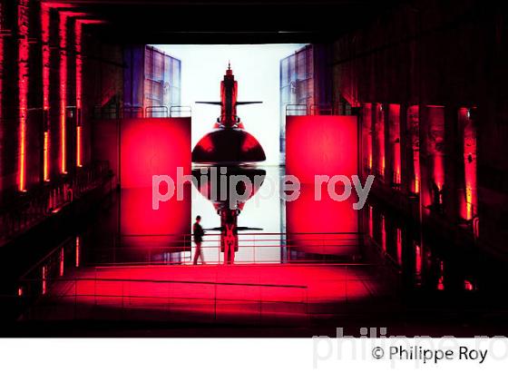 BASSINS DE LUMIERE, BASE SOUS-MARINE, VILLE DE BORDEAUX, GIRONDE. (33F36504.jpg)