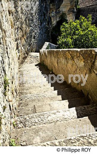 CITE FORTIFIEE  DE BOURG SUR GIRONDE, ESTUAIRE DE LA GIRONDE, GIRONDE. (33F36817.jpg)