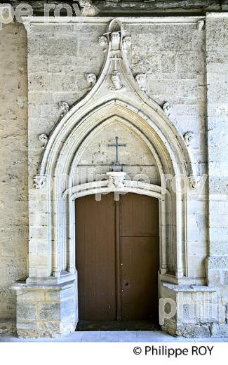 PORTAIL GOTHIQUE, EGLISE , VILLAGE DE LOUPIAC DE LA REOLE, VALLEE DE LA GARONNE, REOLAIS, SUD  GIRONDE. (33F37422.jpg)
