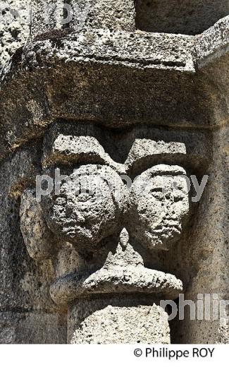 VILLAGE FORTIFIE DE PELLEGRUE, ENTRE DEUX MERS,  GIRONDE. (33F37636.jpg)