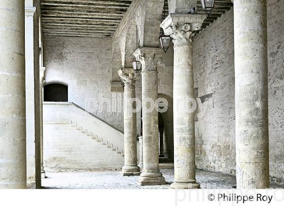 LA CITE MEDIEVALE DE LA REOLE, ENTRE DEUX MERS, VALLEE DE LA GARONNE, GIRONDE. (33F38037.jpg)