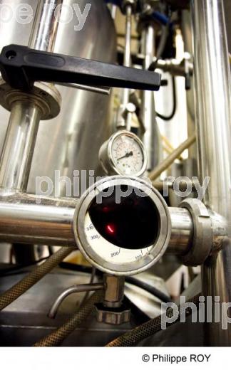 Filtration sur terre - Vignoble Bordelais (33V29338.jpg)