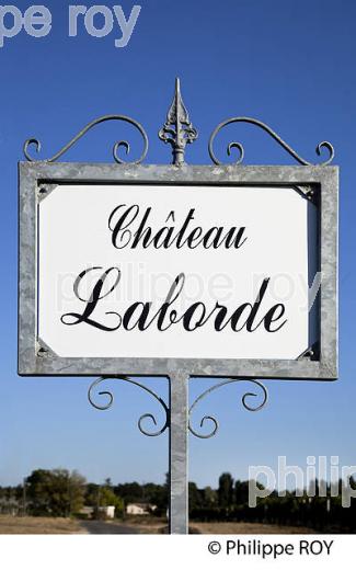 CHATEAU LABORDE, VIN DE LALANDE DE POMEROL, GIRONDE (33V35538.jpg)