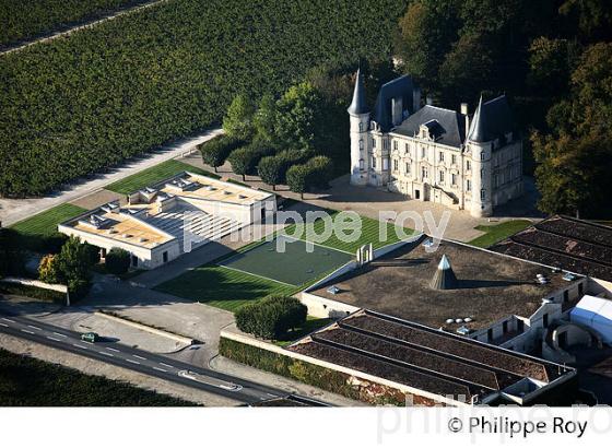 CHATEAU PICHON LONGUEVILLE, VIN DE PAUILLAC, GIRONDE (33V36823.jpg)
