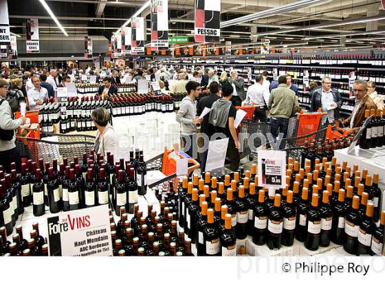 FOIRE AUX VINS , HYPERMARCHE LECLERC, SAINT MEDARD EN JALLES , GIRONDE. (33V38533.jpg)