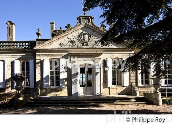 CHATEAU BEYCHEVELLE, SAINT-JULIEN, MEDOC, GIRONDE, AQUITAINE, FRANCE. (33V38913.jpg)