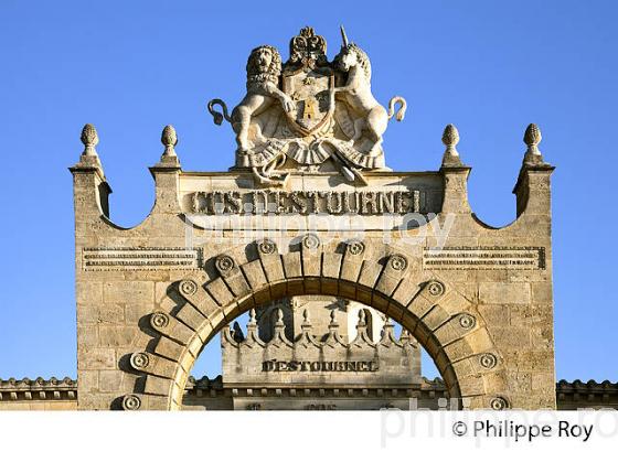 CHATEAU COS D' ESTOURNEL, AOC SAINT ESTEPHE, MEDOC, VINS DE BORDEAUX,  GIRONDE , AQUITAINE. (33V41325.jpg)