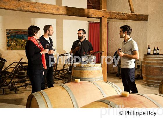 OENOTOURISME, CHATEAU CROIX BEAUSEJOUR, AOC MONTAGNE SAINT EMILION, VINS DE BORDEAUX, GIRONDE FRANCE. (33V42414.jpg)
