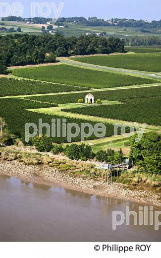 CORNICHE DE LA GIRONDE, RIVE DROITE  ET ESTUAIRE DE LA GIRONDE A BAYON. (33V47311.jpg)