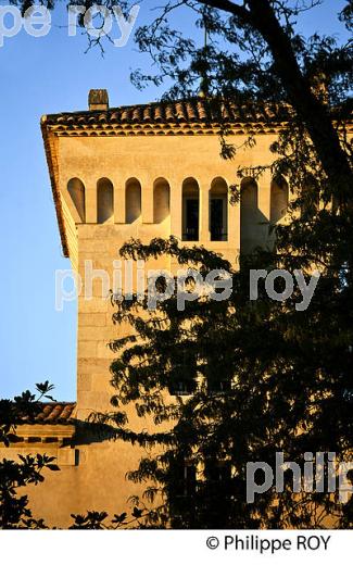 CHATEAU LAFAURIE-PEYRAGUEY,  VIN AOC  SAUTERNES, HOTEL RESTAURANT LALIQUE , GIRONDE. (33V48205.jpg)