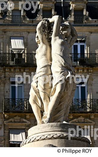 PLACE DE LA COMEDIE, VIEUX MONTPELLIER, LANGUEDOC-ROUSSILLON. (34F00312.jpg)