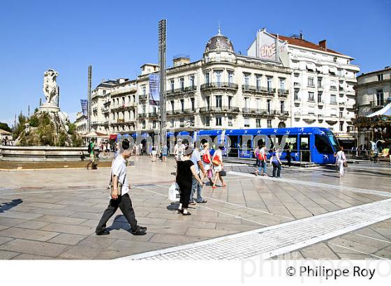 PLACE DE LA COMEDIE, VIEUX MONTPELLIER, LANGUEDOC-ROUSSILLON. (34F00317.jpg)