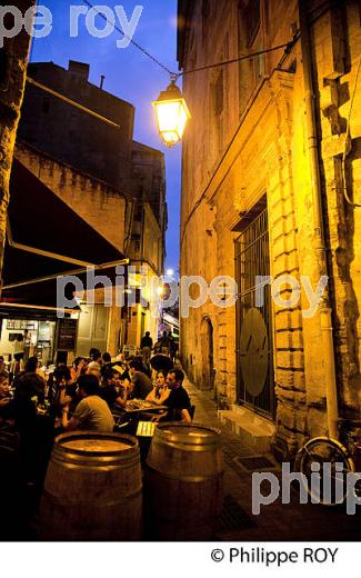 QUARTIER SAINT ROCH, VIEUX MONTPELLIER, LANGUEDOC-ROUSSILLON. (34F00603.jpg)