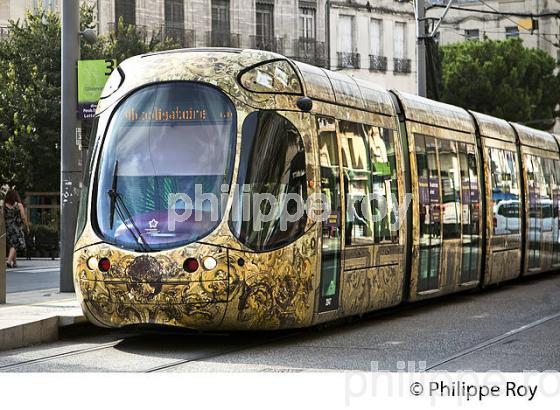 TRAMWAY, LIGNE 4,  MONTPELLIER COEUR DE VILLE , HERAULT, LANGUEDOC. (34F01015.jpg)