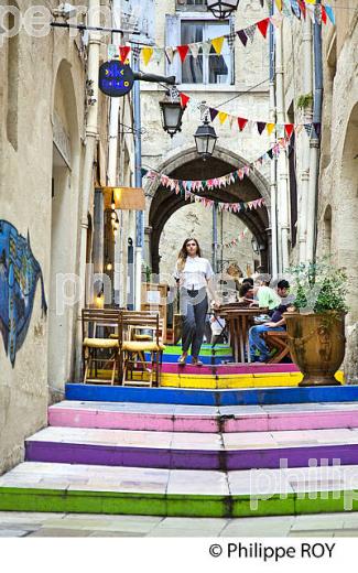 RUE DU BRAS DE FER,  QUARTIER SAINT ROCH,  MONTPELLIER COEUR DE VILLE , HERAULT, LANGUEDOC. (34F01428.jpg)