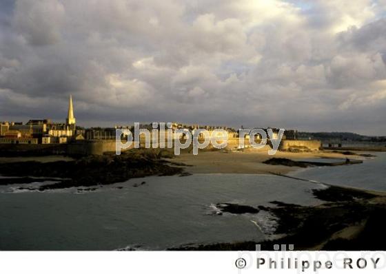 Saint Malo (35F00103.jpg)