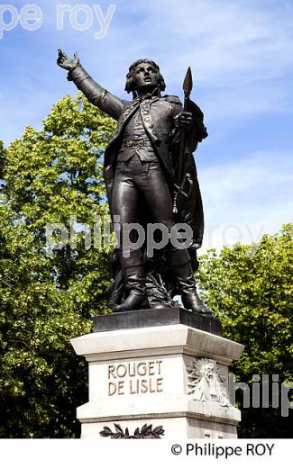 STATUE, ROUGET DE L'ISLE, LONS-LE-SAUNIER, JURA, FRANCE (39F01137.jpg)