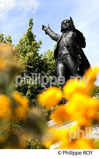 STATUE, ROUGET DE L'ISLE, LONS-LE-SAUNIER, JURA, FRANCE (39F01139.jpg)