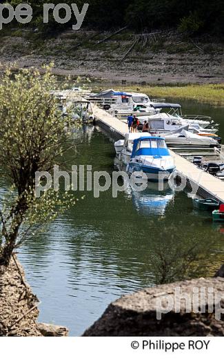 LAC DE BARRAGE DE VOUGLANS, JURA, FRANCE (39F02127.jpg)