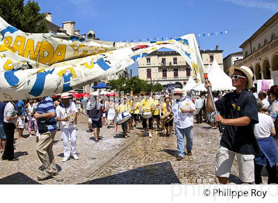 FETES DE LA MDELEINE, MONT DE MARSAN, LANDES, AQUITAINE. (40F01626.jpg)