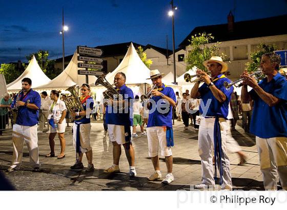 FETES DE LA MDELEINE, MONT DE MARSAN, LANDES, AQUITAINE. (40F01728.jpg)