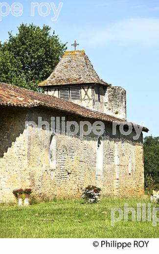 EGLISE ROMANE DE NOTRE DAME DES CYCLISTES, LABASTIDE D' ARMAGNAC, LANDES. (40F03623.jpg)