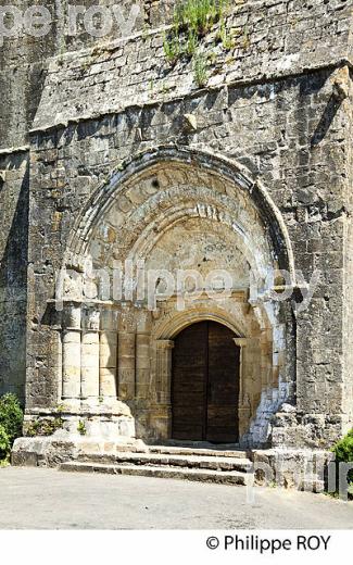 PORTAIL, EGLISE ROMANE DE PIMBO, CHEMIN DE SAINT-JACQUES,  TURSAN, LANDES. (40F03808.jpg)