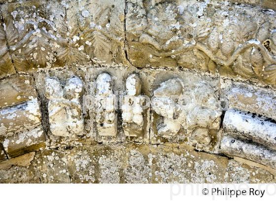 PORTAIL, EGLISE ROMANE DE PIMBO, CHEMIN DE SAINT-JACQUES,  TURSAN, LANDES. (40F03811.jpg)