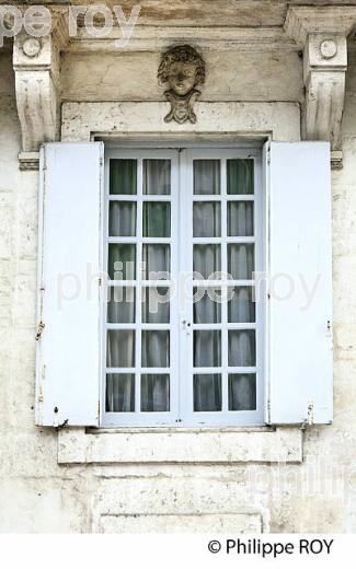 HOTEL PARTICULIER, BASTIDE DE  SAINT-SEVER,  CHALOSSE, LANDES. (40F04313.jpg)