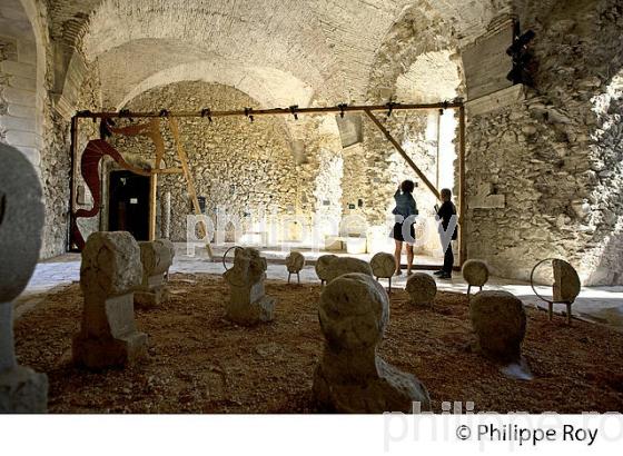 SALLE CAPITULAIRE,  ABBAYE SAINT-JEAN DE SORDE , VILLAGE  DE SORDE L' ABBAYE,  PAYS D'ORTHE, LANDES. (40F04631.jpg)