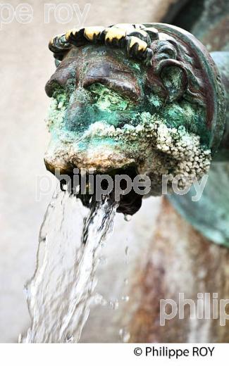 LA FONTAINE CHAUDE, SOURCE DE LA NEHE, THERMALISME, VILLE DE DAX, LANDES. (40F05212.jpg)