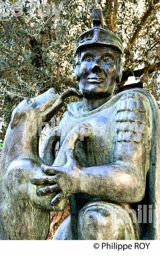 STATUE DU LEGIONNAIRE ET SON CHIEN, VILLE DE DAX, LANDES. (40F05312.jpg)