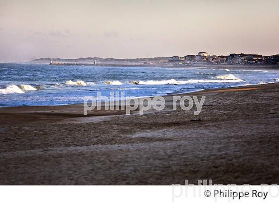 PLAGE DE LA POINTE,  STATION BALNEAIRE DE CAPBRETON, COTE D' ARGENT, LANDES. (40F07415.jpg)