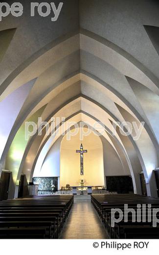 EGLISE DE LA TRINITE, STATION BALNEAIRE DE HOSSEGOR, COTE D' ARGENT, LANDES. (40F07617.jpg)