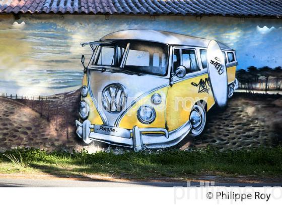 COMBI VW, STREET ART, VILLE DE SOORTS-HOSSEGOR,  COTE D' ARGENT, LANDES. (40F08028.jpg)