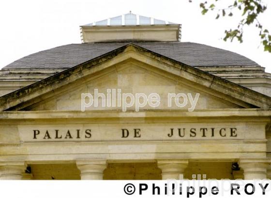 Palais de justice (46F00317.jpg)