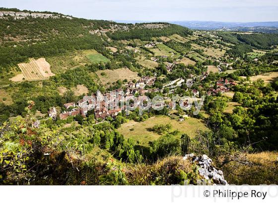 LE  VILLAGE D' AUTOIRE,   ET LE  CIRQUE D' AUTOIRE, CAUSSE DU HAUT QUERCY, LOT. (46F00514.jpg)