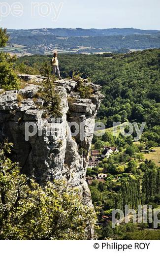 RANDONNEE PEDESTRE, LE CIRQUE D' AUTOIRE, CAUSSE DU HAUT QUERCY, LOT. (46F00528.jpg)