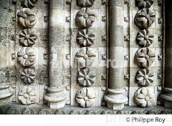 PORTAIL NORD, CATHEDRALE SAINT ETIENNE,  VIEILLE VILLE DE CAHORS VALLEE DU LOT, QUERCY, LOT. (46F00801.jpg)