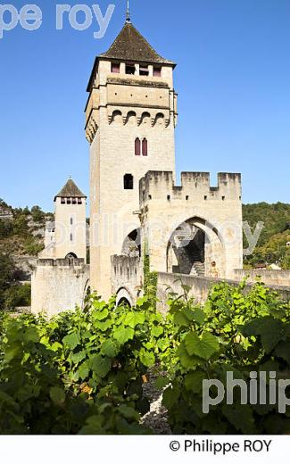 PONT VALENTRE,  VIEILLE VILLE DE CAHORS VALLEE DU LOT, QUERCY, LOT. (46F00936.jpg)