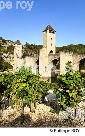 PONT VALENTRE,  VIEILLE VILLE DE CAHORS VALLEE DU LOT, QUERCY, LOT. (46F00937.jpg)