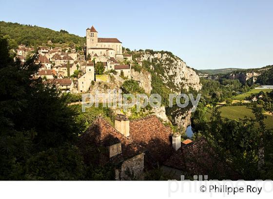 VILLAGE PERCHE ET  FORTIFIE DE SAINT-CIRQ-LAPOPIE, VALLEE DU LOT, QUERCY. (46F01233.jpg)
