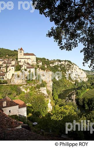 VILLAGE PERCHE ET  FORTIFIE DE SAINT-CIRQ-LAPOPIE, VALLEE DU LOT, QUERCY. (46F01239.jpg)