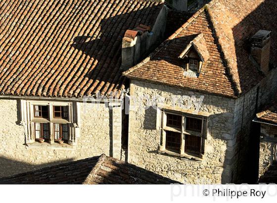VILLAGE PERCHE ET  FORTIFIE DE SAINT-CIRQ-LAPOPIE, VALLEE DU LOT, QUERCY. (46F01319.jpg)