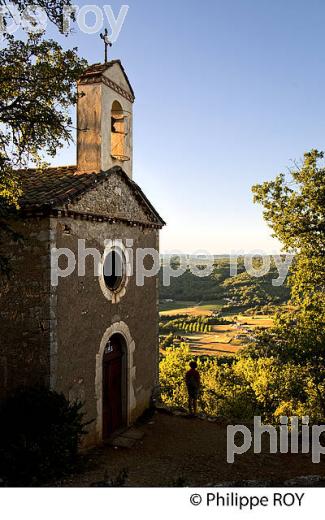 VILLAGE PERCHE ET  FORTIFIE DE SAINT-CIRQ-LAPOPIE, VALLEE DU LOT, QUERCY. (46F01332.jpg)