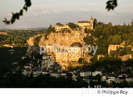 LE VILLAGE PERCHE  DE ROCAMADOUR, CAUSSE DE GRAMAT,  HAUT QUERCY, LOT. (46F01733.jpg)