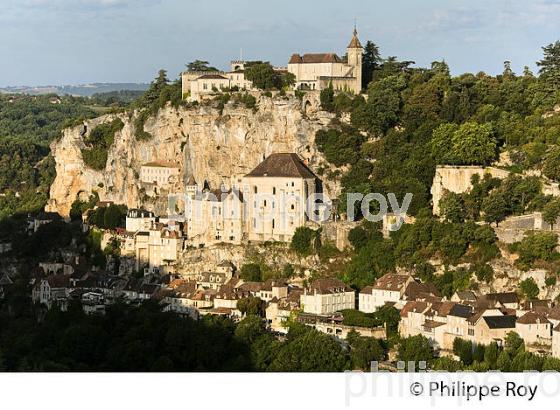 LE VILLAGE PERCHE  DE ROCAMADOUR, CAUSSE DE GRAMAT,  HAUT QUERCY, LOT. (46F01735.jpg)