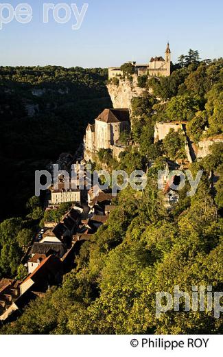 LE VILLAGE PERCHE  DE ROCAMADOUR, CAUSSE DE GRAMAT,  HAUT QUERCY, LOT. (46F01815.jpg)