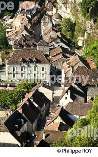 LE VILLAGE PERCHE  DE ROCAMADOUR, CAUSSE DE GRAMAT,  HAUT QUERCY, LOT. (46F01835.jpg)