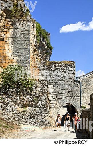 LE VILLAGE PERCHE  DE ROCAMADOUR, CAUSSE DE GRAMAT,  HAUT QUERCY, LOT. (46F01909.jpg)